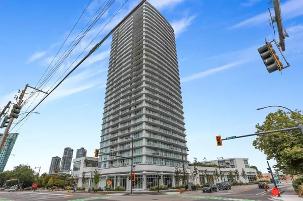 13685 102 AVE #2212, Surrey, BC V3T 1N7