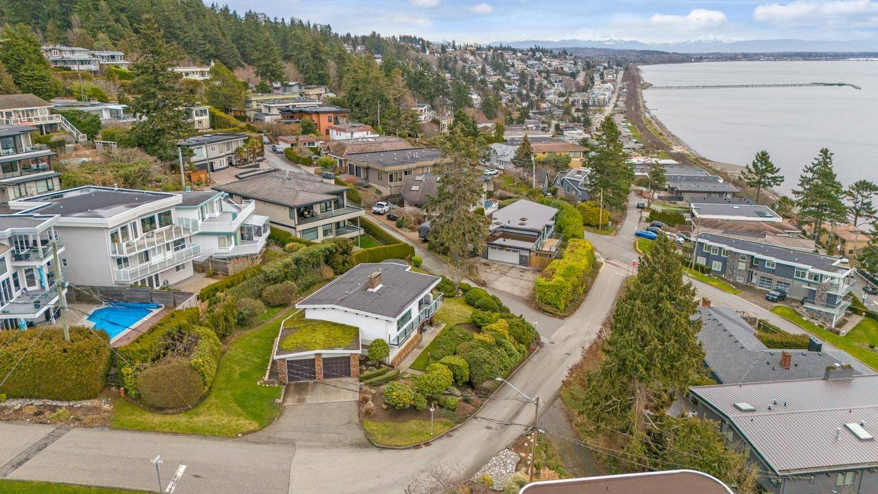 White Rock, BC V4B 2V6,14401 Sunset DR