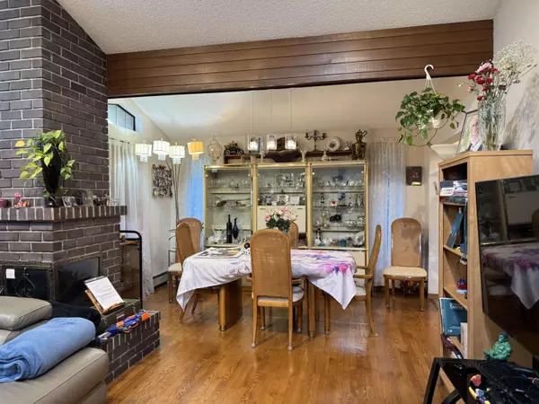 Richmond, BC V7C 4R2,4360 Coventry DR