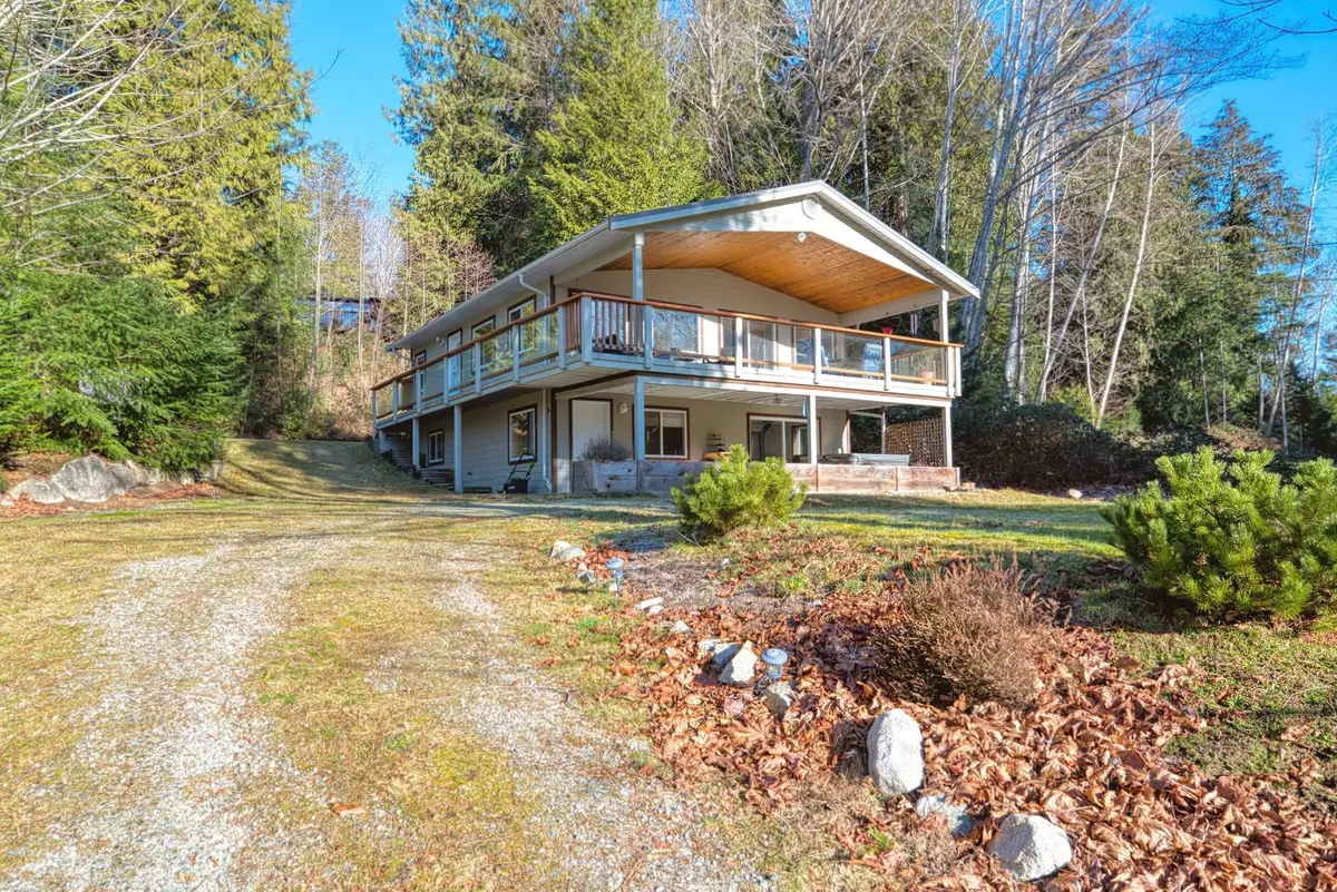 Madeira Park, BC V0N 2H1,4559 Merrill RD