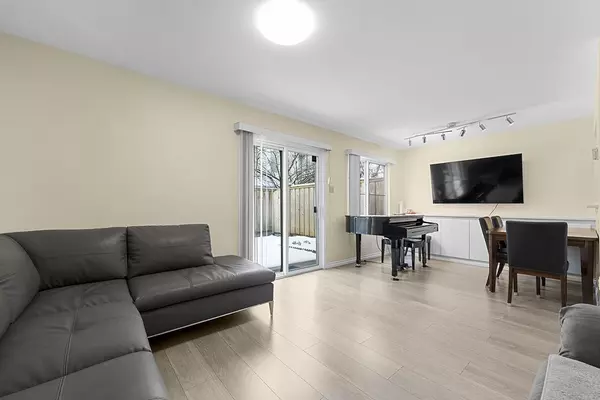 Richmond, BC V6X 3W2,10080 Kilby DR #23