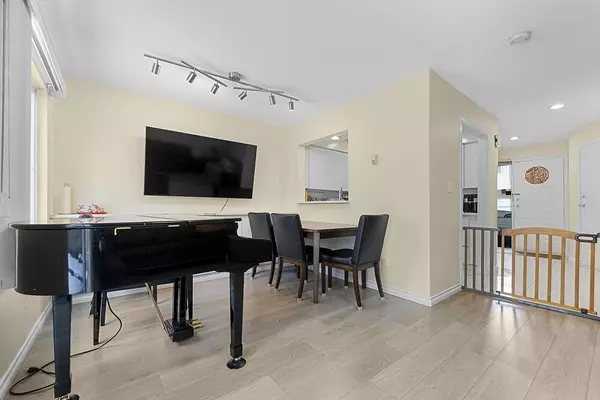 Richmond, BC V6X 3W2,10080 Kilby DR #23