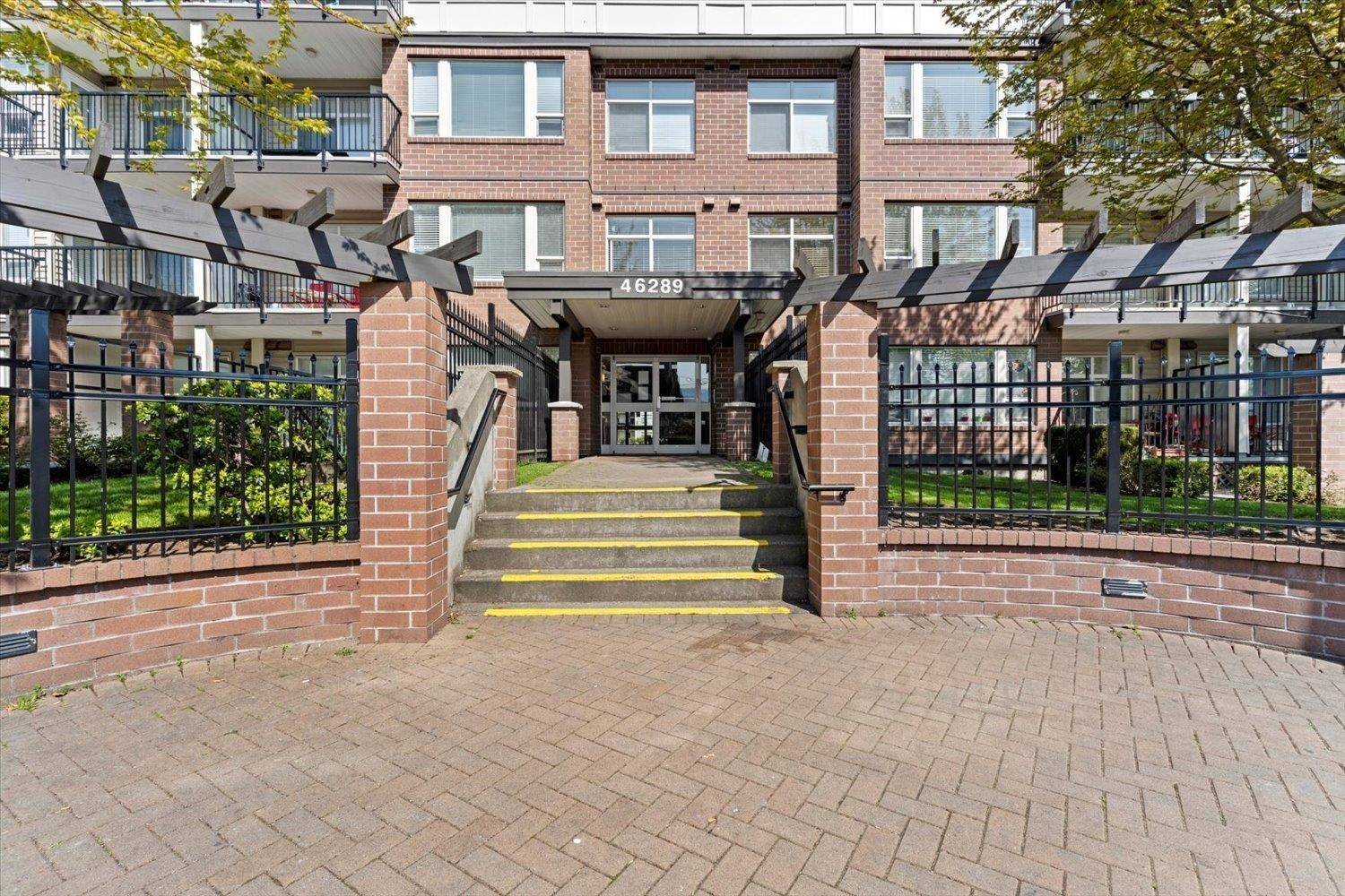 46289 Yale RD #117, Chilliwack, BC V2P 0B9