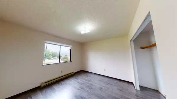 45598 Mcintosh DR #202 Chilliwack, BC V2P 7J3