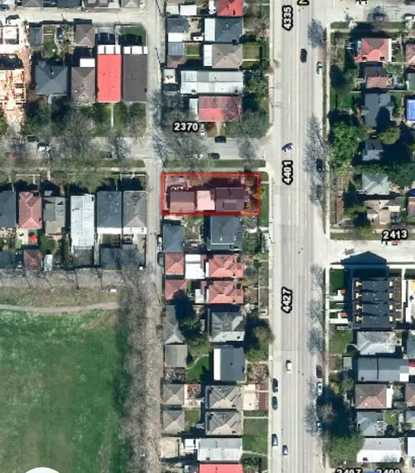 Vancouver, BC V5N 5J2,4407 Nanaimo ST