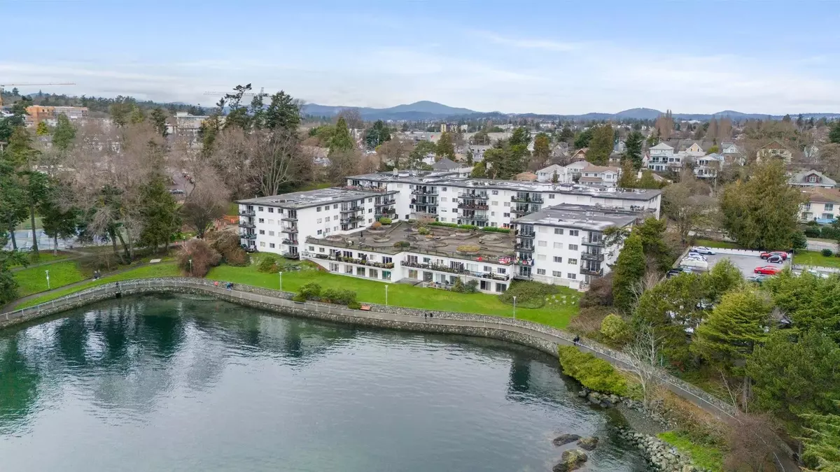 No City Value, BC V9A 3L7,707 Esquimalt RD #614