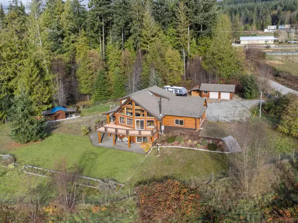 Roberts Creek, BC V0N 2W5,1041 Firburn RD