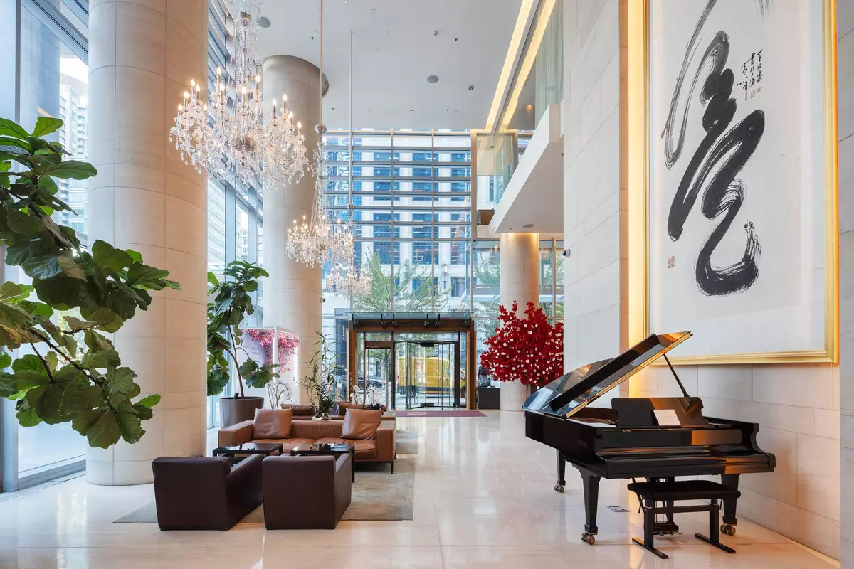 Vancouver, BC V6E 0A8,1128 W Georgia ST #4402