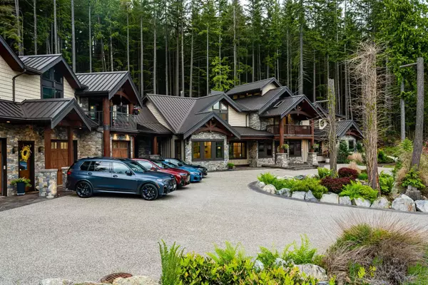 Anmore, BC V3H 5G6,3299 Black Bear WAY