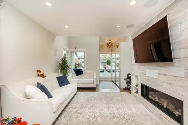 Richmond, BC V7A 4Y4,10740 Alexis CT