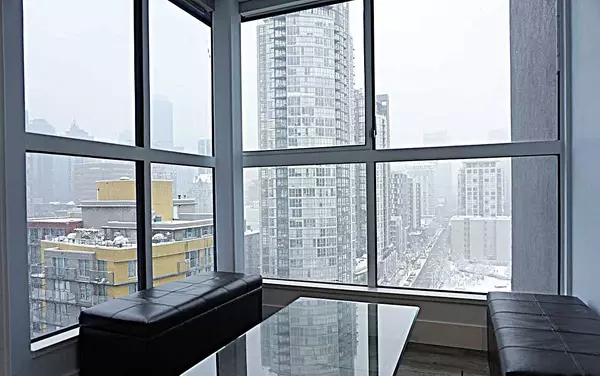 Vancouver, BC V6B 6J3,1238 Seymour ST #905