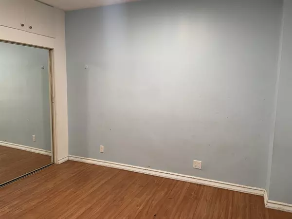 Vancouver, BC V5R 2J8,4904 Rupert ST