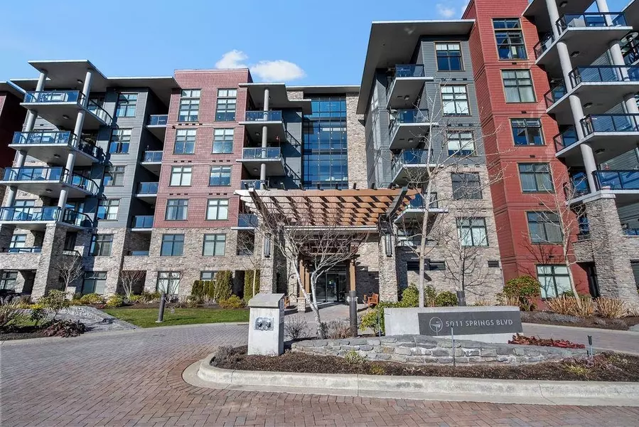 5011 Springs BLVD #111, Tsawwassen, BC V4M 0B6