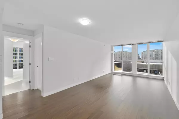 Richmond, BC V6Y 4M8,8033 Saba RD #909