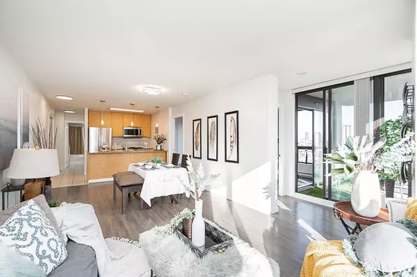 5811 No. 3 RD #1110, Richmond, BC V6X 4L7