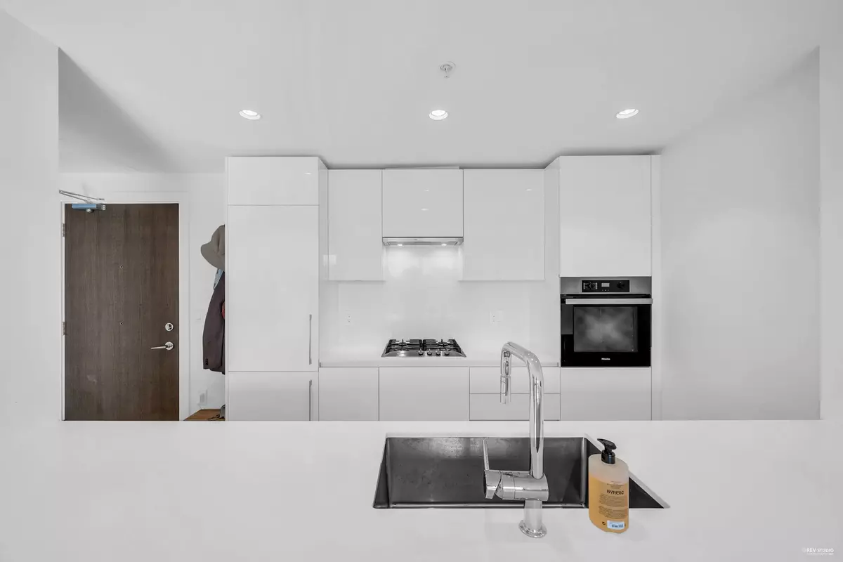 Richmond, BC V6X 1B7,5766 Gilbert RD #604