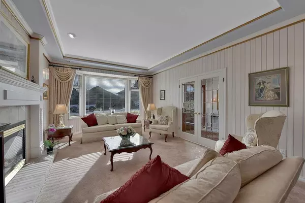 Tsawwassen, BC V4M 4E3,1803 Golf Club DR