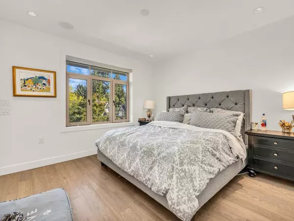 Vancouver, BC V6N 3J7,3410 W 43rd AVE