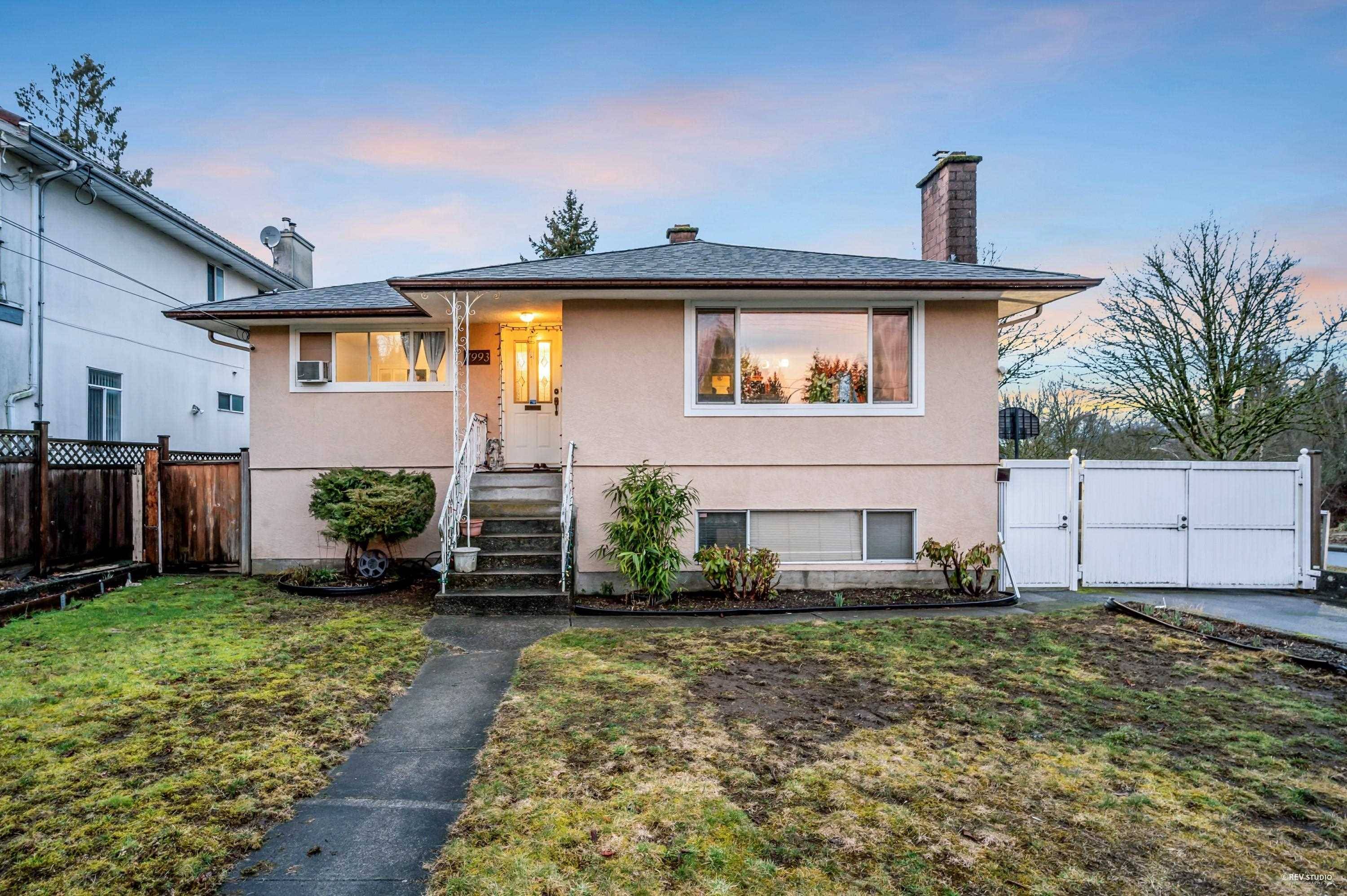 7993 Edmonds ST, Burnaby, BC V3N 1C1