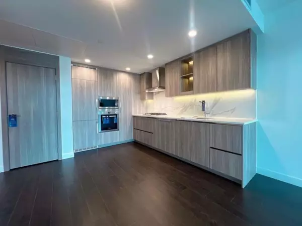 Burnaby, BC V5C 0N2,4890 Lougheed HWY #1601