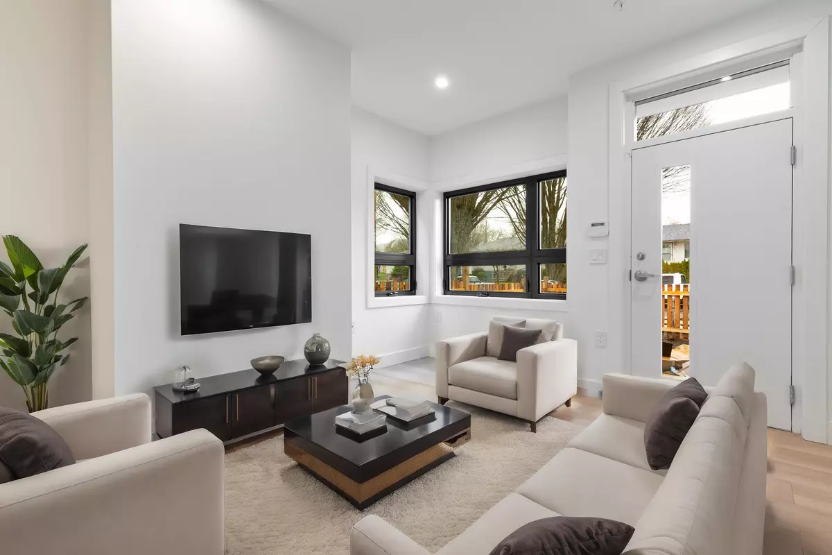 Vancouver, BC V5R 4S6,2632 Ward ST