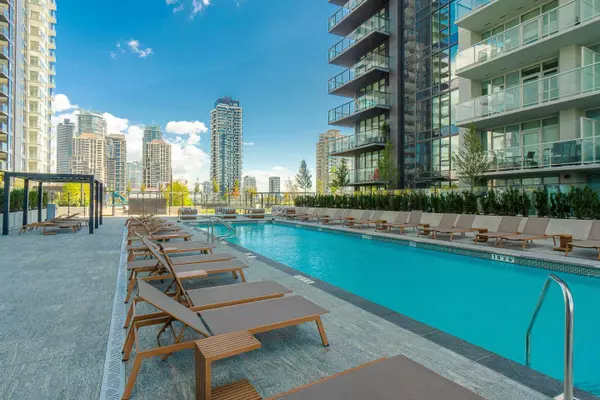 Burnaby, BC V5C 0N7,2186 Gilmore AVE #3802