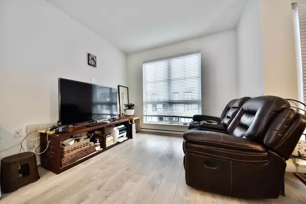 Langley, BC V2Y 3P4,20052 83a AVE #604