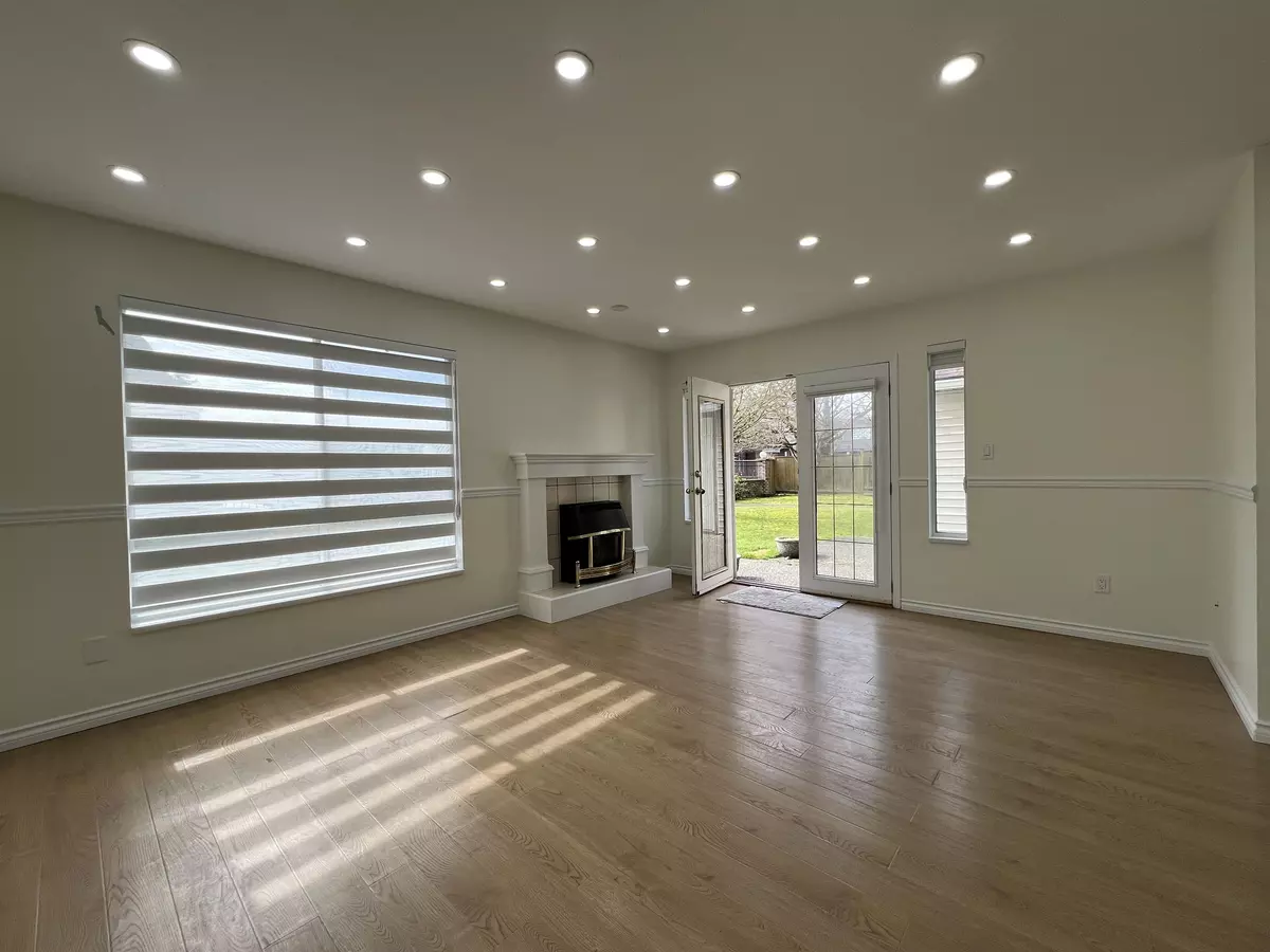 Surrey, BC V3W 0S4,13725 72a Avenue AVE #129