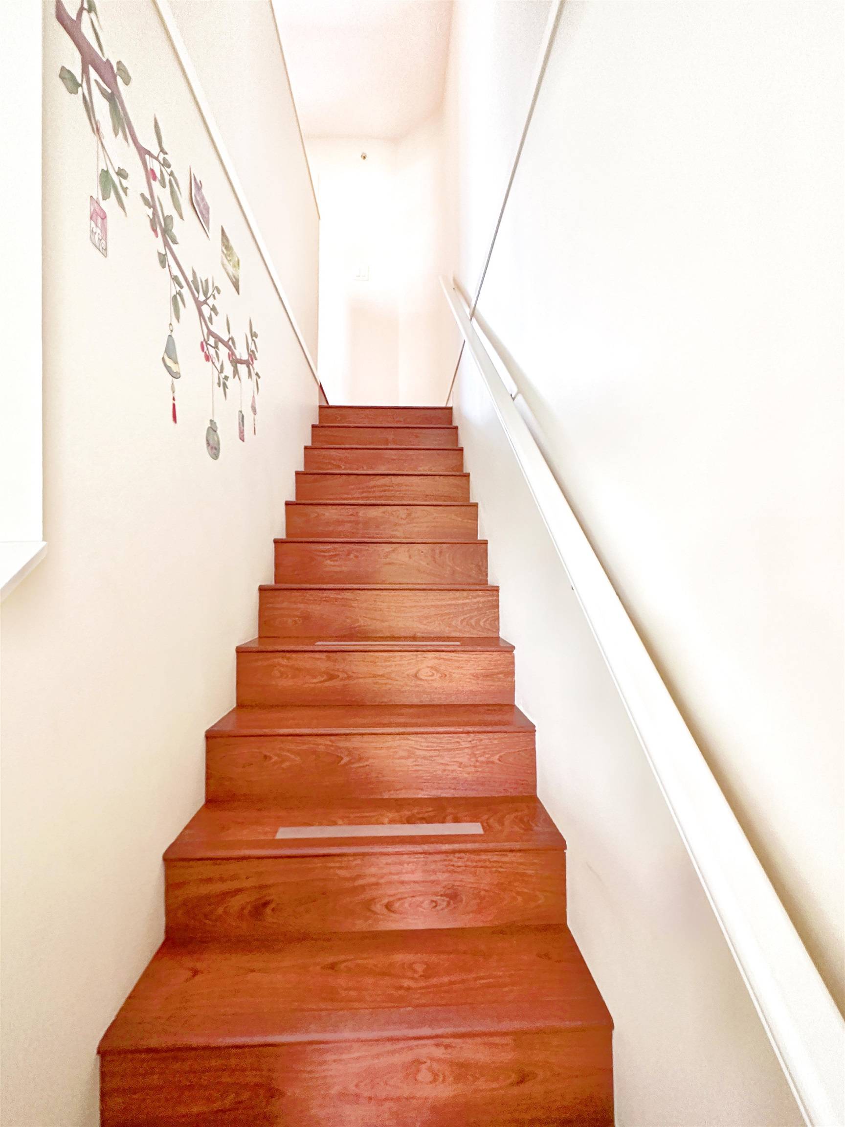 6878 Southpoint DR #80 Burnaby, BC V3N 5E4