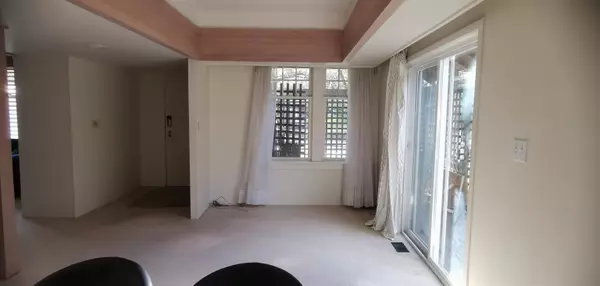 Vancouver, BC V6N 1P7,5631 Blenheim ST