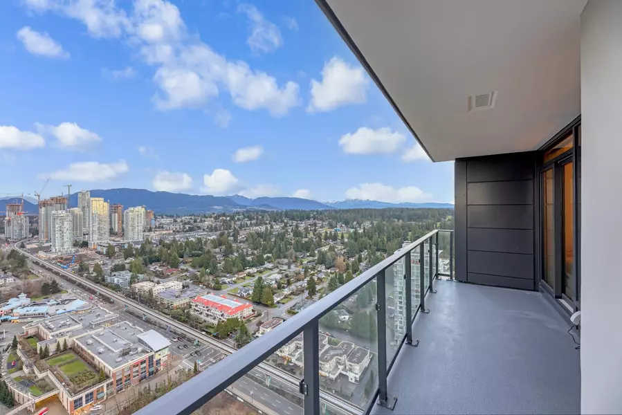 3809 Evergreen PL #4010, Burnaby, BC V3J 0M1
