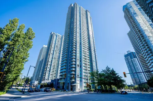 Surrey, BC V3T 0L5,13696 100 AVE #1807