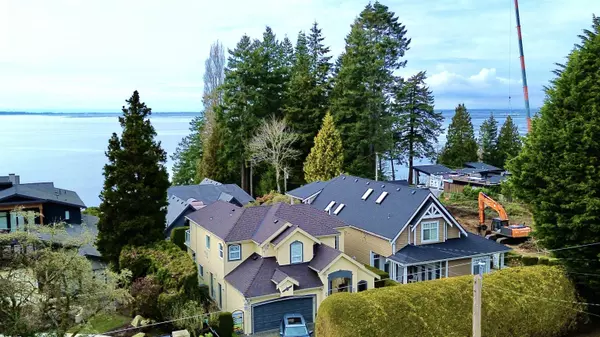 Surrey, BC V4A 3R6,1484 126a ST
