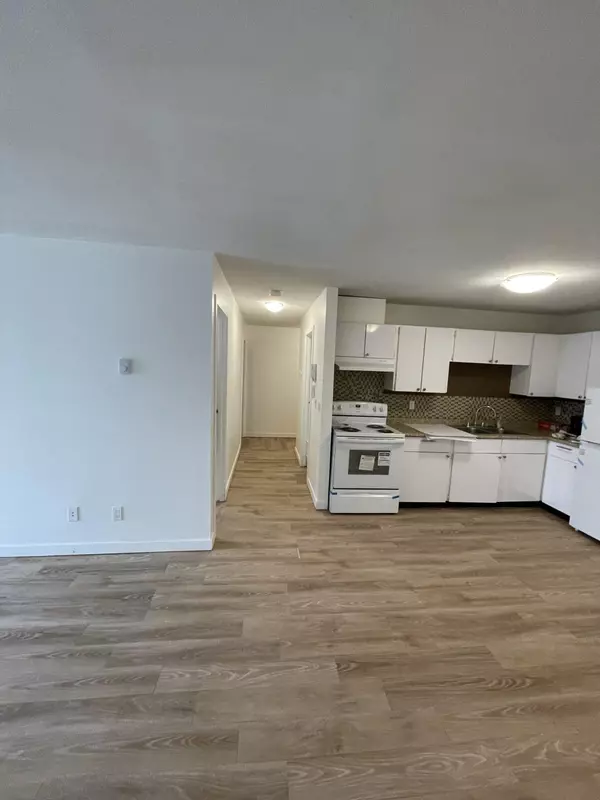 Chilliwack, BC V2P 6V4,45669 Mcintosh DR #215