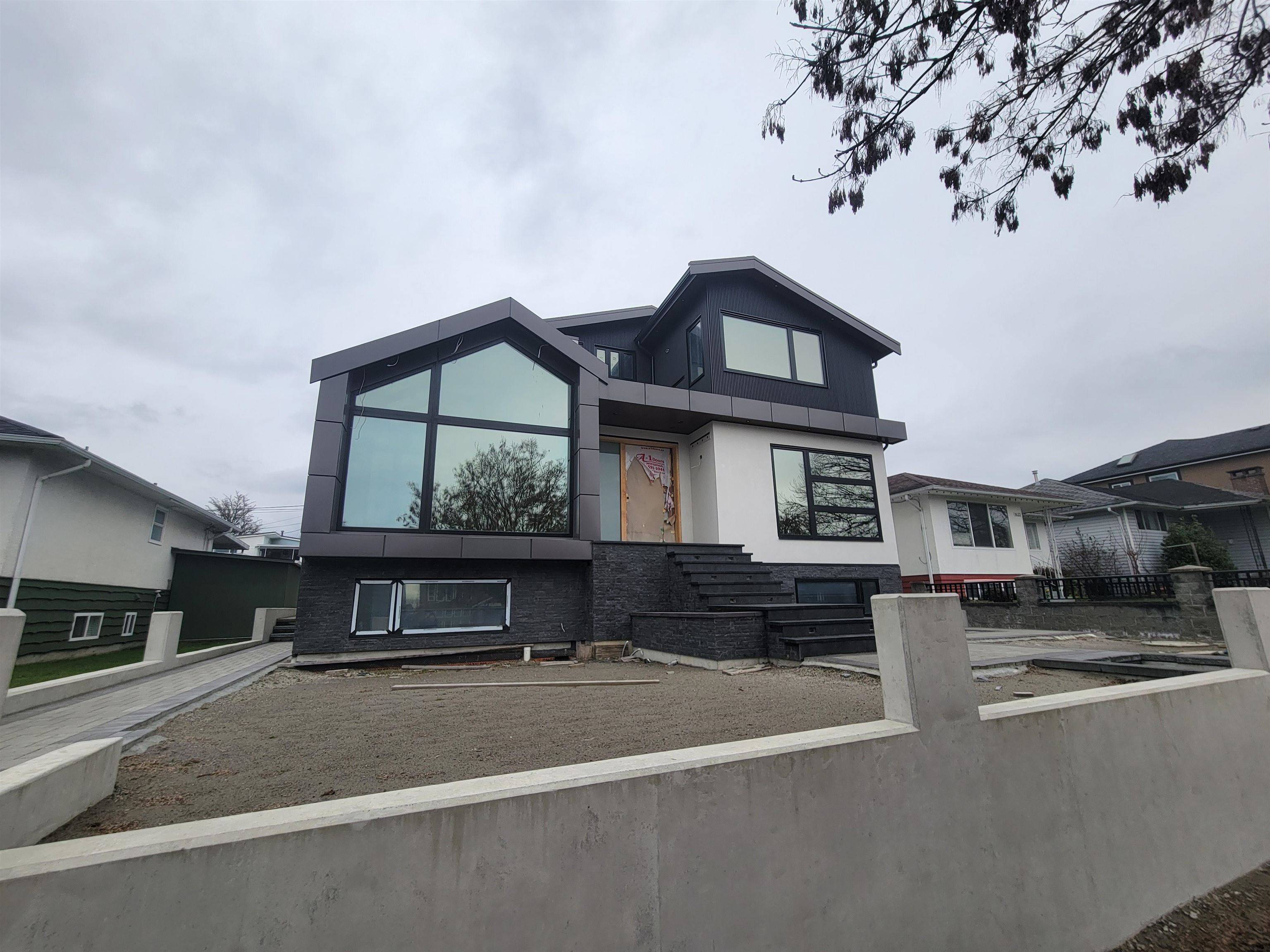 Vancouver, BC V5P 2G8,1629 E 59th AVE