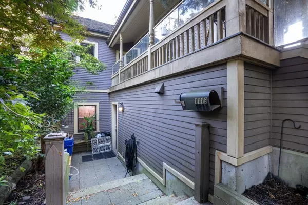 Vancouver, BC V6E 1L3,1119 Pendrell ST