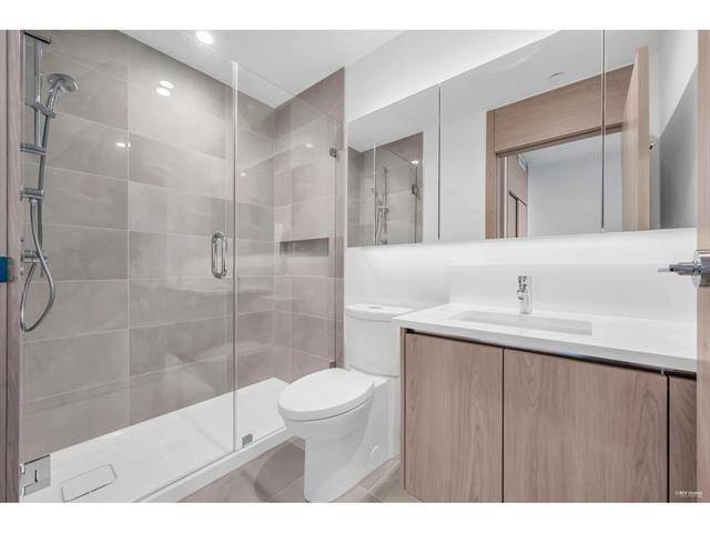 Surrey, BC V3T 4E2,10750 135a ST #702