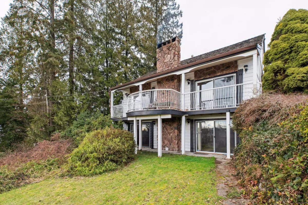 Coquitlam, BC V3B 7M9,3417 Roxton AVE