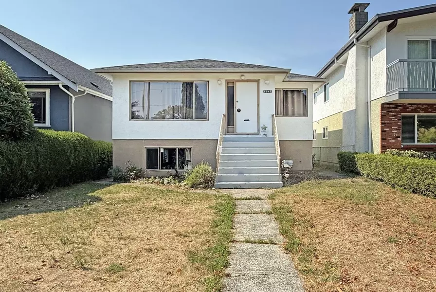 5945 Ontario ST, Vancouver, BC V5W 2M1