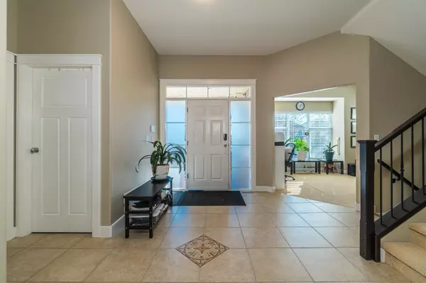 Coquitlam, BC V3E 0A9,3363 Highland DR