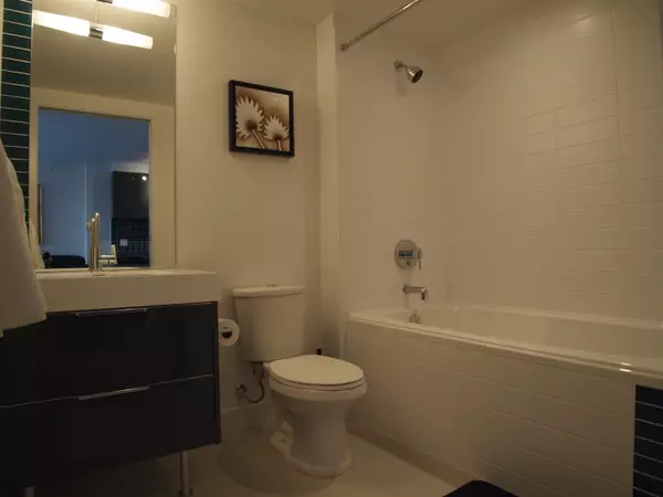 Vancouver, BC V6B 0M2,1325 Rolston Street #503