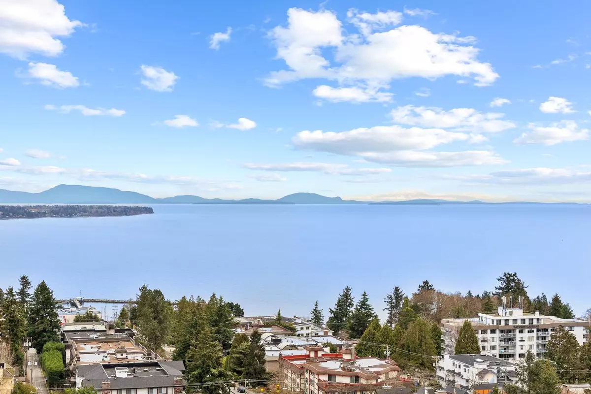 White Rock, BC V4B 0C3,1501 Foster ST #1305