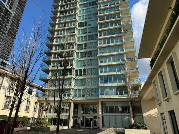 2232 Douglas RD #305, Burnaby, BC V5C 0G9