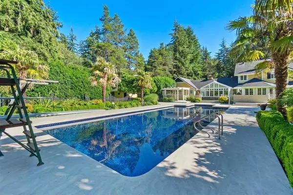 Surrey, BC V4P 1V3,13685 30 AVE