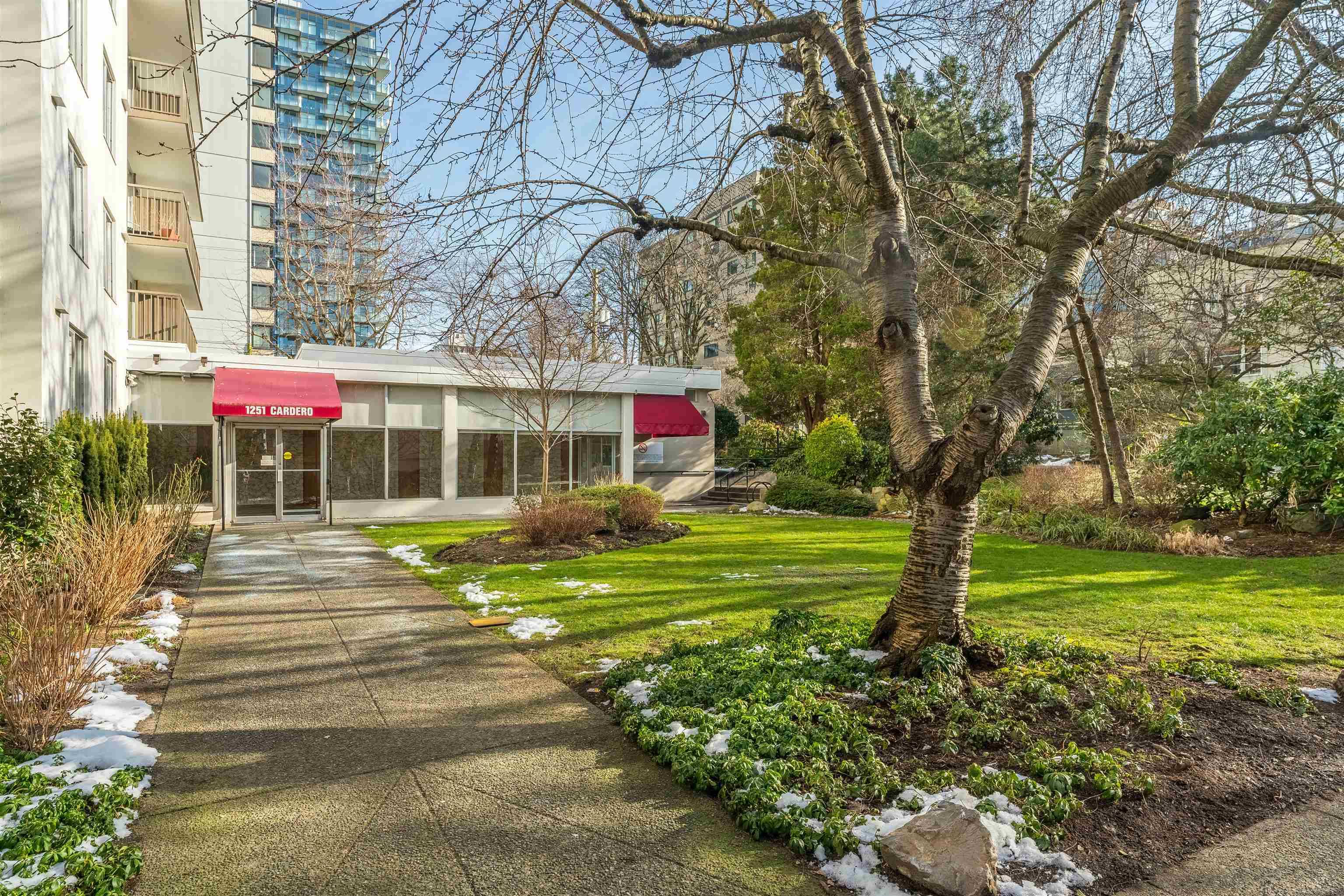 Vancouver, BC V6G 2H9,1251 Cardero ST #605