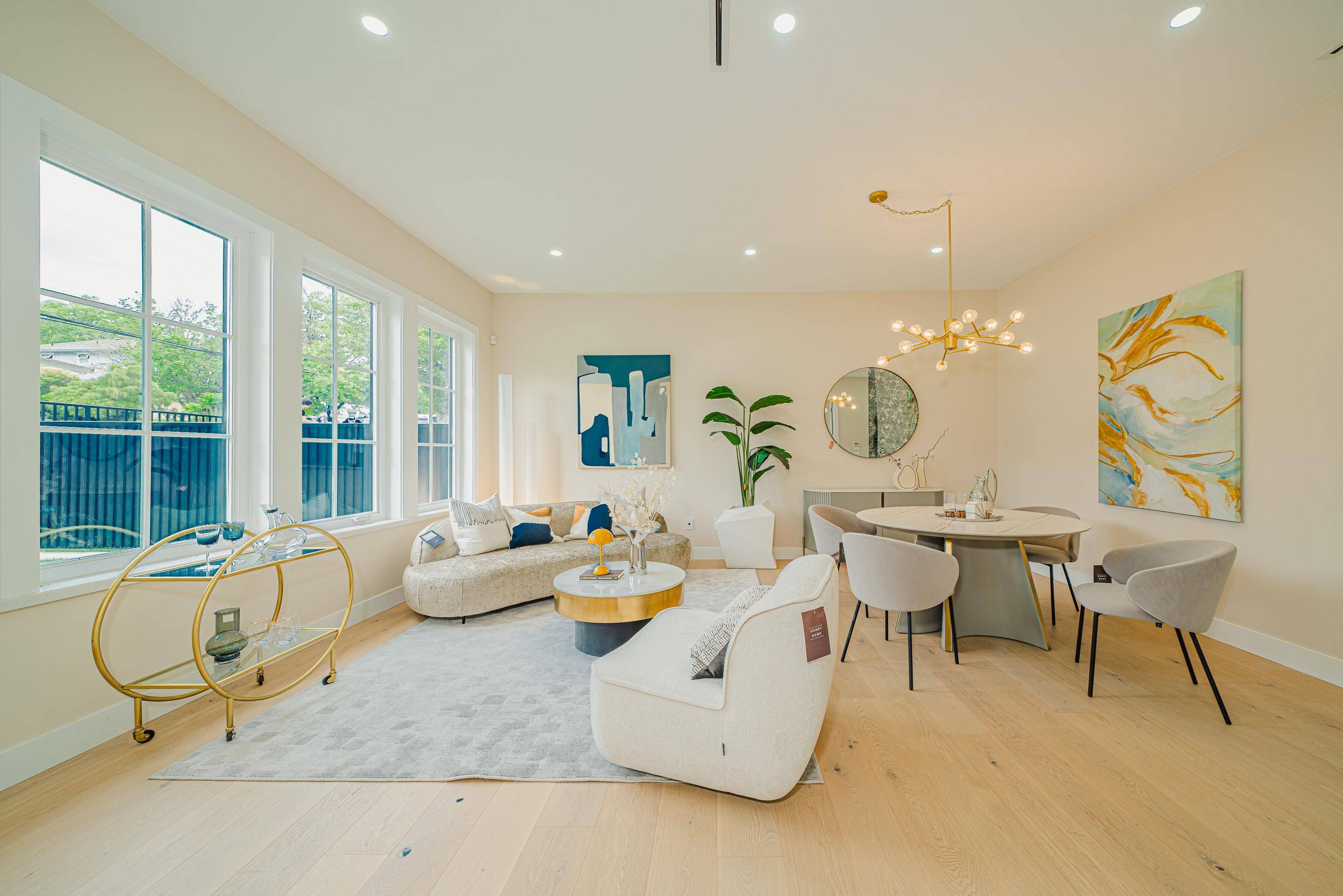 Burnaby, BC V5H 1J7,5115 Buxton ST #1