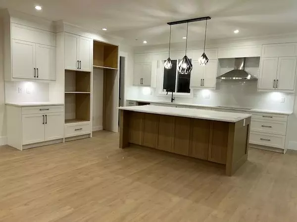Maple Ridge, BC V2W 0K5,11030 241a ST