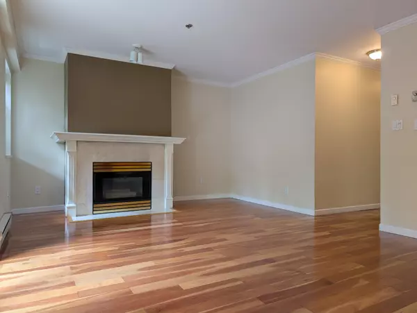 Vancouver, BC V6T 2E9,5880 Hampton PL #104