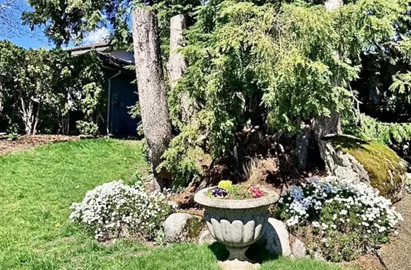 Coquitlam, BC V3B 2X8,3321 Willerton CT