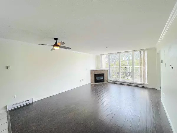 Vancouver, BC V6N 1W5,5629 Dunbar ST #307